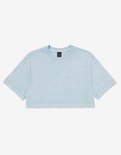 Women´s Heavyweight Washed Cropped Tee – Bella+Canvas in Light Washed Denim